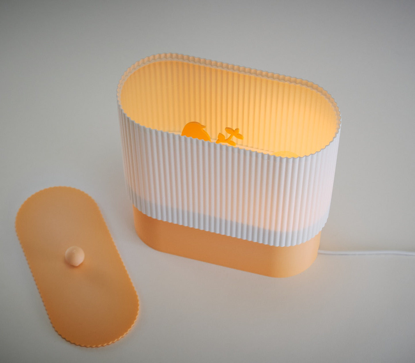 Chloe Table Lamp - Honey and Ivy