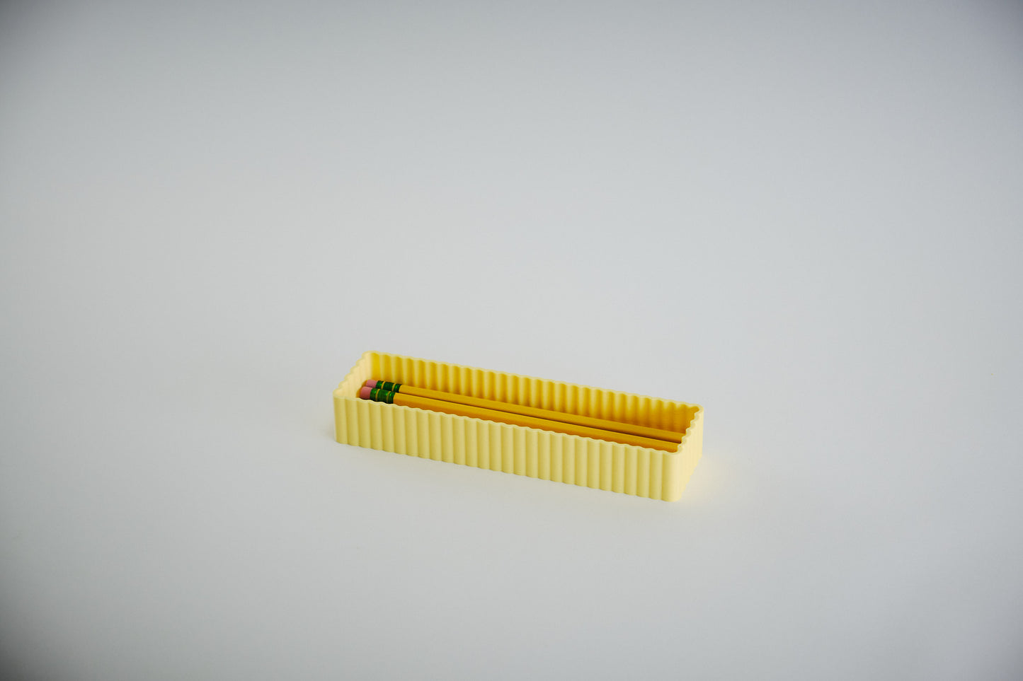 Chloe Pen Holder - Honey and Ivy